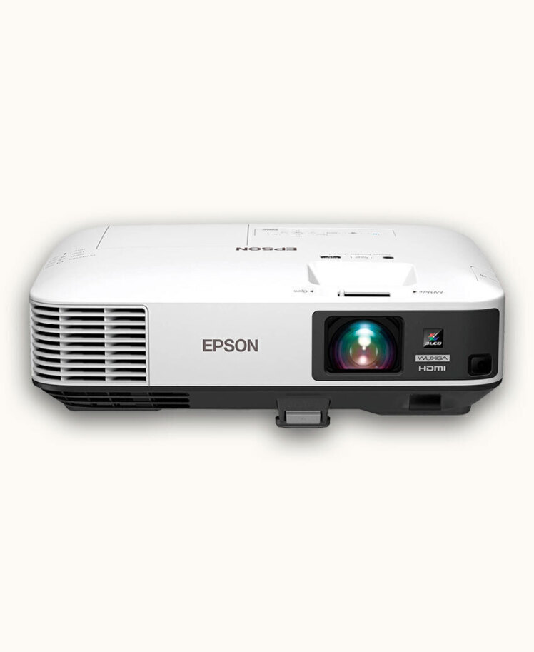 Epson EB-2250U؛ پروژکتور تجاری ۵۰۰۰ لومنی WUXGA با قابلیت Gesture Presenter
