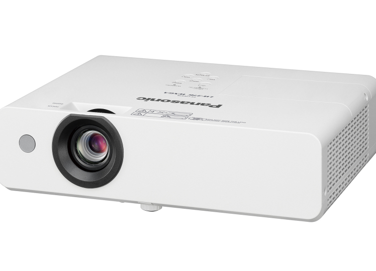 مقاله: بررسی تخصصی پروژکتور Panasonic PT-LW376؛ همراه قابل‌اعتماد برای آموزش و کسب‌وکار